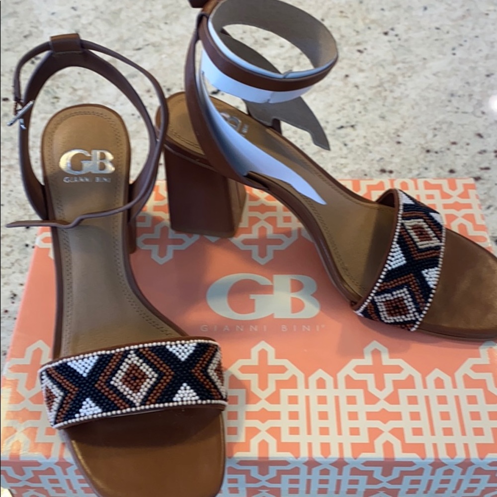 Brand new Gianni Bini sandals